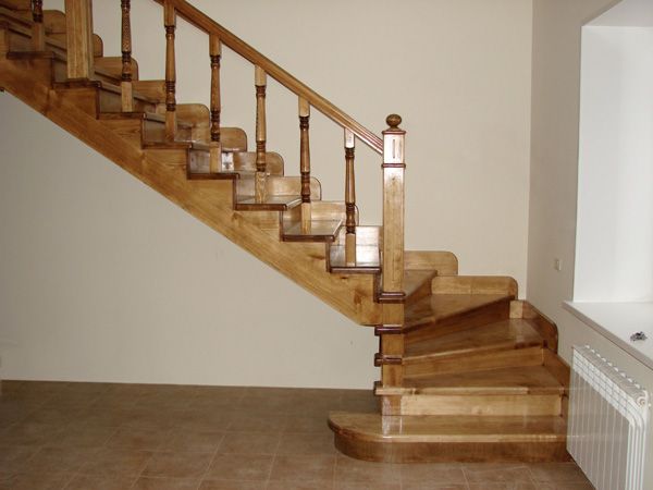 Изготовление лестницы на второй этаж Изготовление лестницы на второй этаж