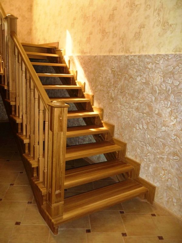 Дубовая лестница цена