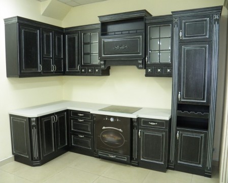 Кухня из дуба с патиной